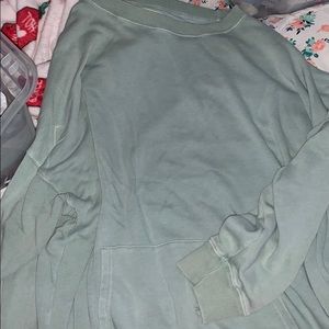 AEO kangaroo pocket oversized sweatshirt